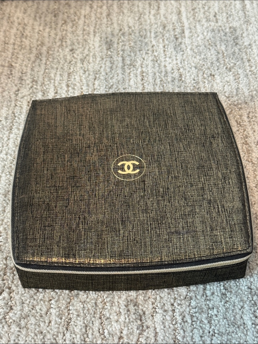 AUTHENTIC CHANEL Black and Gold for MAKE UP OR jewelry Case